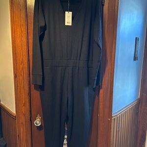 Smash & Tess Black ‘Aspen’ Ribbed Long Sleeve Romper